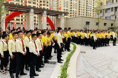 東辰祥瑞盛大啟動(dòng)經(jīng)紀(jì)人大會(huì)，攜手共進(jìn)共創(chuàng)房產(chǎn)新輝煌